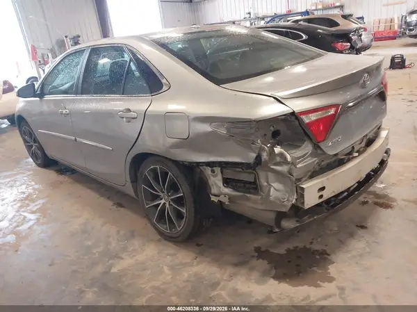 4T1BK1FK4HU031821 — 2017 Toyota Camry, фото 3 с аукциона IAAI, Задняя часть