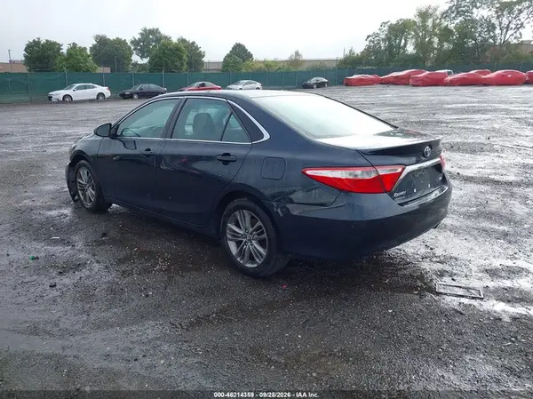 4T1BF1FK3HU391232 — 2017 Toyota Camry, фото 3 с аукциона IAAI, Передняя часть