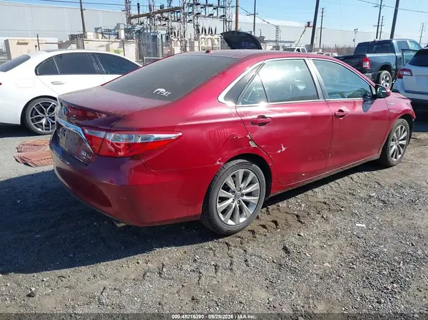4T1BD1FKXHU205238 — 2017 Toyota Camry, фото 4 с аукциона IAAI, Передняя часть