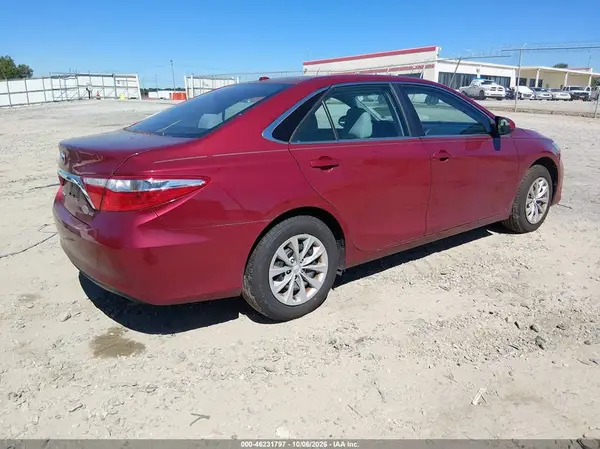 2017 TOYOTA CAMRY VIN 4T1BF1FK6HU762870 фото 4