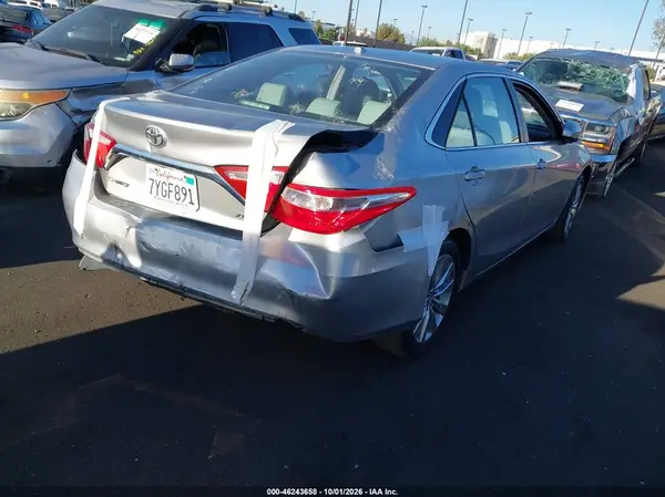 4T1BF1FK4HU712999 — 2017 Toyota Camry, фото 4 с аукциона IAAI, Задняя часть