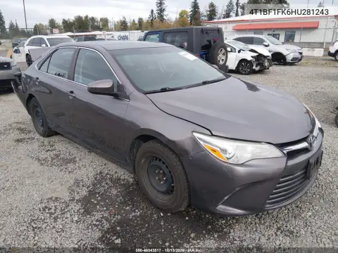 4T1BF1FK6HU281243 — 2017 Toyota Camry, Сзади, фото до ремонта