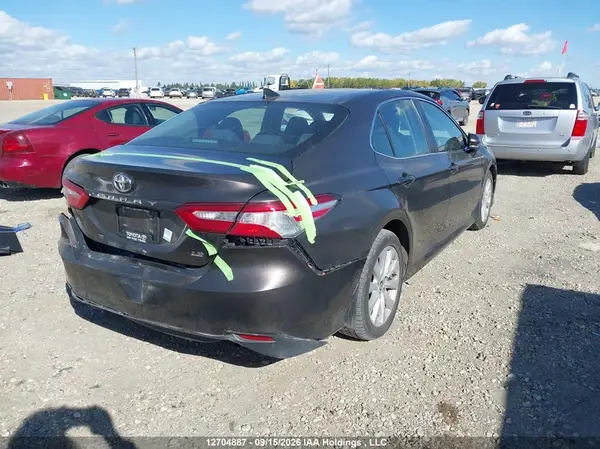 4T1B11HK6JU024987 — 2018 Toyota Camry, фото 4 с аукциона IAAI 29.09.2026, Задняя часть