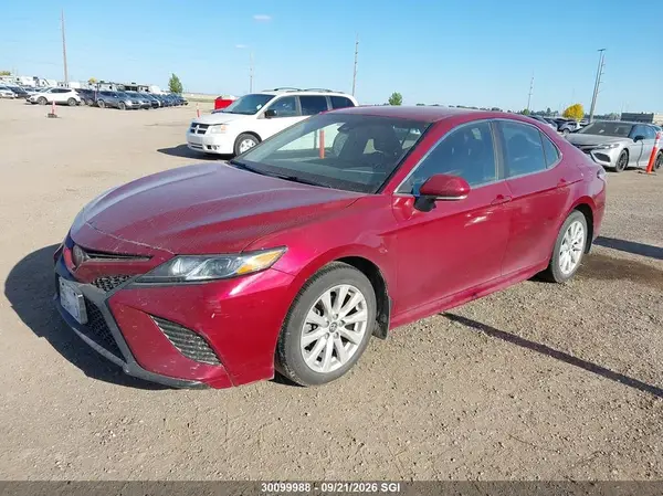 4T1B11HKXJU591008 — 2018 Toyota Camry, фото 2 с аукциона IAAI 29.09.2026, Град