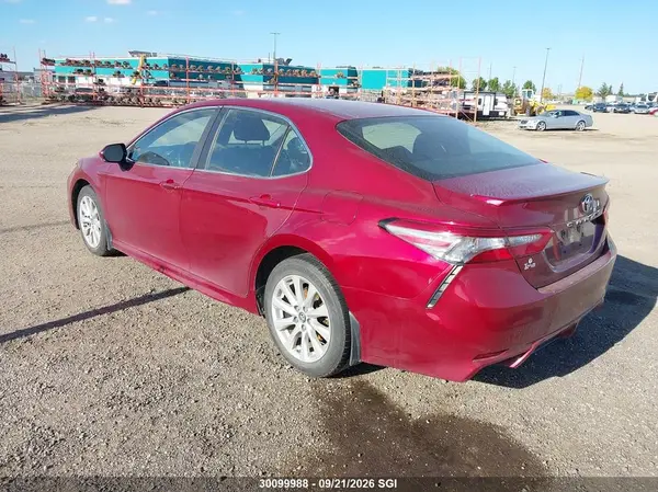 4T1B11HKXJU591008 — 2018 Toyota Camry, фото 3 с аукциона IAAI 29.09.2026, Град