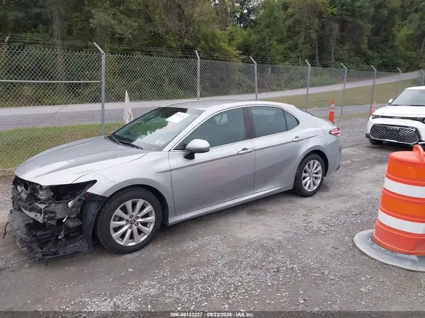 2018 TOYOTA CAMRY VIN 4T1B11HK1JU578910 фото 2