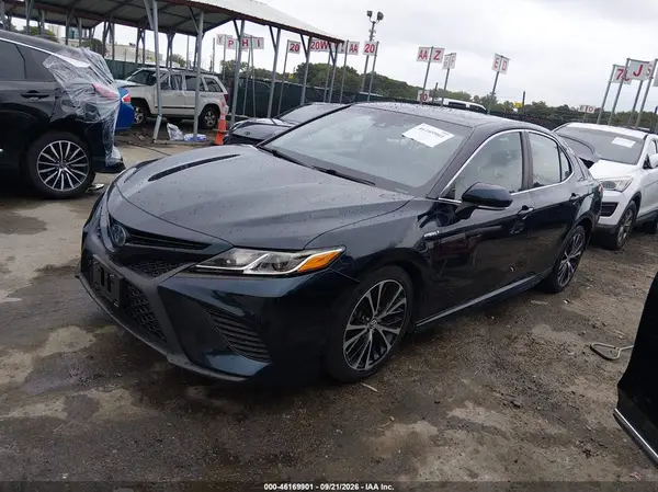 4T1B21HK2JU504201 — 2018 Toyota Camry, фото 2 с аукциона IAAI 08.10.2026, Задняя часть
