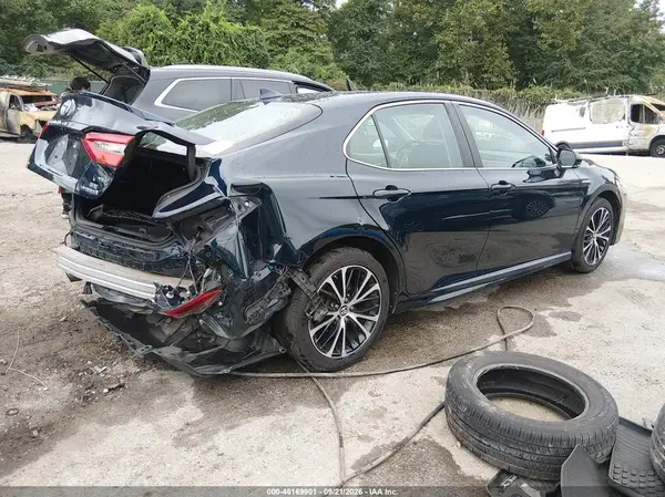 4T1B21HK2JU504201 — 2018 Toyota Camry, фото 4 с аукциона IAAI 08.10.2026, Задняя часть