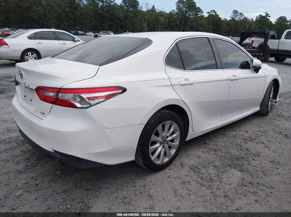 JTNB11HKXJ3034556 — 2018 Toyota Camry, фото 4 с аукциона IAAI, REPOSSESSION