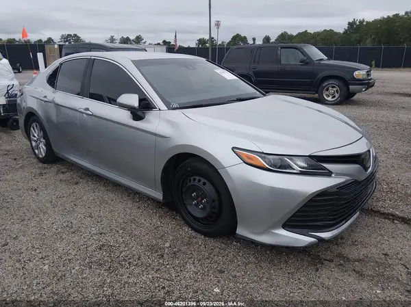JTNB11HK5J3042581 — 2018 Toyota Camry, LEFT & RIGHT SIDE, фото до ремонта