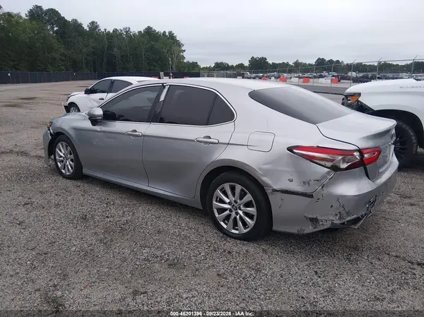 JTNB11HK5J3042581 — 2018 Toyota Camry, фото 3 с аукциона IAAI 14.10.2026, LEFT & RIGHT SIDE