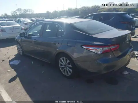 4T1B11HK5JU540399 — 2018 Toyota Camry, фото 4 с аукциона IAAI, Передняя часть