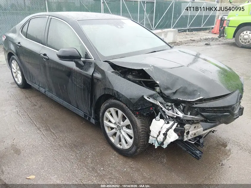 4T1B11HKXJU540995 — 2018 Toyota Camry, фото 2 с аукциона IAAI, Передняя часть