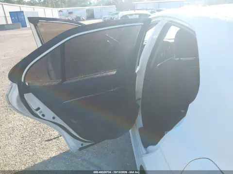 2018 Toyota Camry Le VIN 4T1B11HK8JU138618 фото 9