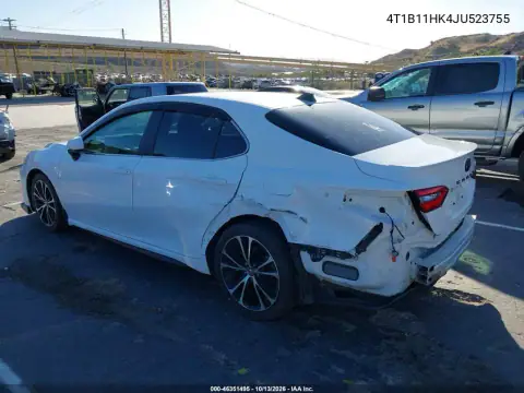 4T1B11HK4JU523755 — 2018 Toyota Camry, фото 4 с аукциона IAAI, Сзади слева