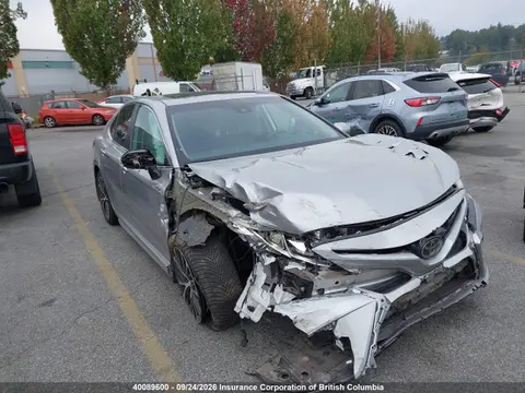 4T1B11HK9KU692428 — 2019 Toyota Camry, Передняя часть (Front), фото до ремонта