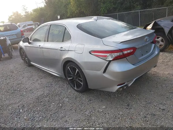 4T1B61HK1KU170247 — 2019 Toyota Camry, фото 3 с аукциона IAAI 13.10.2026, Правый бок