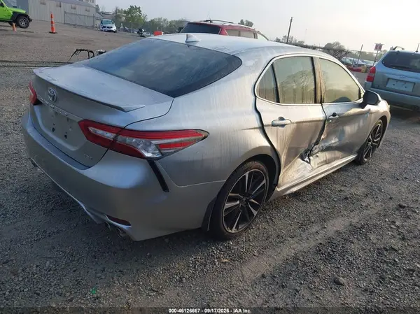 4T1B61HK1KU170247 — 2019 Toyota Camry, фото 4 с аукциона IAAI 13.10.2026, Правый бок
