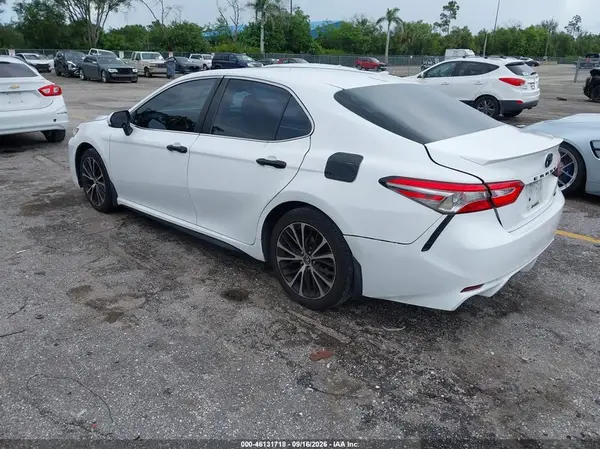 4T1B11HK8KU804216 — 2019 Toyota Camry, фото 3 с аукциона IAAI 12.10.2026, Правый бок