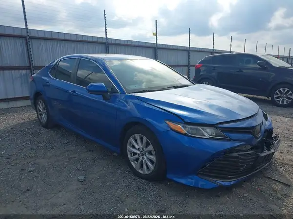 4T1B11HK0KU160842 — 2019 Toyota Camry, Передняя часть (Front End), фото до ремонта