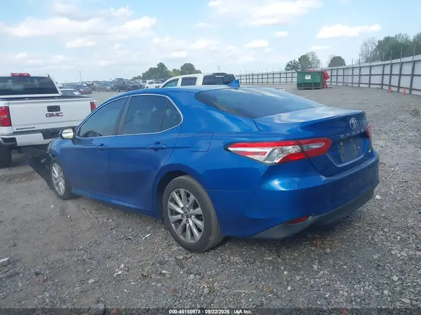 4T1B11HK0KU160842 — 2019 Toyota Camry, фото 3 с аукциона IAAI 14.10.2026, Передняя часть