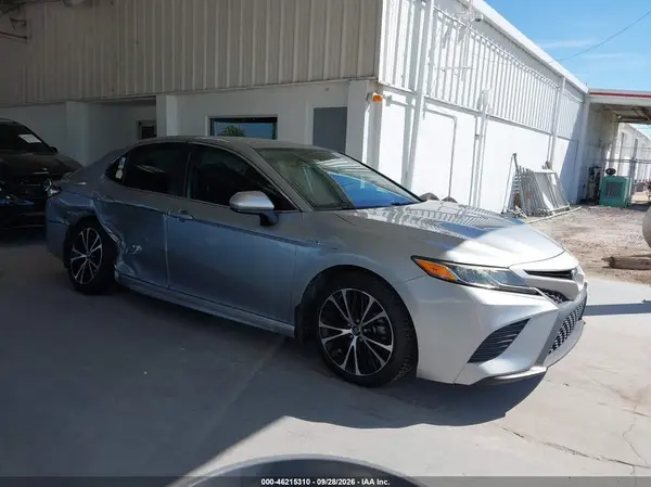 4T1B21HK5KU010285 — 2019 Toyota Camry, Правый бок (Right Side), фото до ремонта