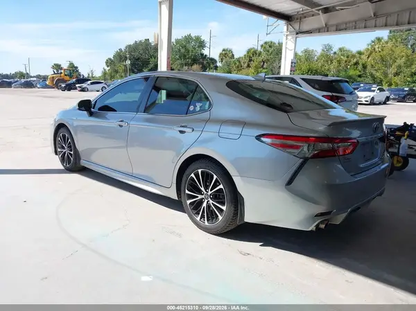 4T1B21HK5KU010285 — 2019 Toyota Camry, фото 3 с аукциона IAAI 11.10.2026, Правый бок