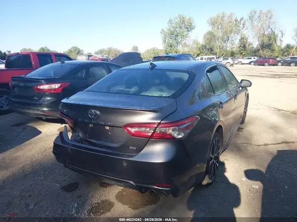 4T1B11HK6KU730097 — 2019 Toyota Camry, фото 4 с аукциона IAAI, Задняя часть слева