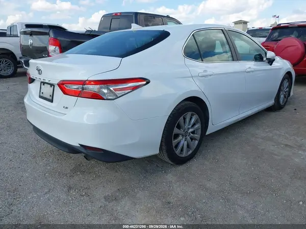 4T1B11HK1KU786559 — 2019 Toyota Camry, фото 4 с аукциона IAAI, Град