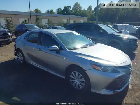 4T1B31HK6KU516964 — 2019 Toyota Camry, Задняя часть справа, фото до ремонта