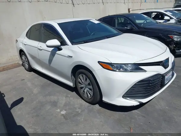 4T1C31AKXLU527580 — 2020 Toyota Camry, Левый бок (Left Side), фото до ремонта