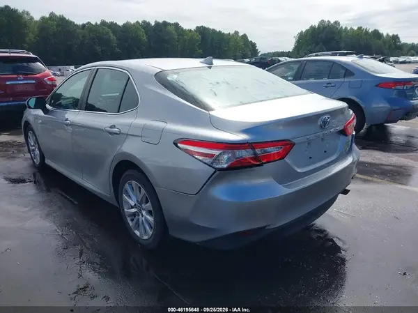 4T1C11AK4LU999179 — 2020 Toyota Camry, фото 3 с аукциона IAAI, Задняя часть