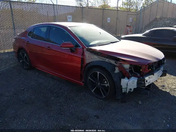 4T1K61BK8LU016757 — 2020 Toyota Camry, Передняя часть (Front End), фото до ремонта