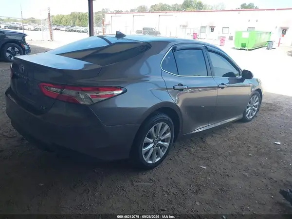 4T1C11AK7LU924752 — 2020 Toyota Camry, фото 4 с аукциона IAAI, Передняя часть