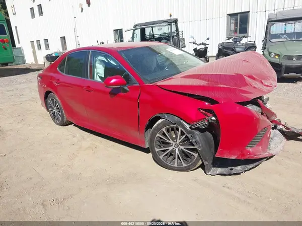 4T1G11AKXLU367501 — 2020 Toyota Camry, Передняя часть (Front End), фото до ремонта