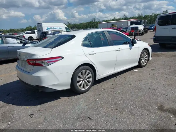 4T1C11AK4LU907049 — 2020 Toyota Camry, фото 4 с аукциона IAAI, Не указано