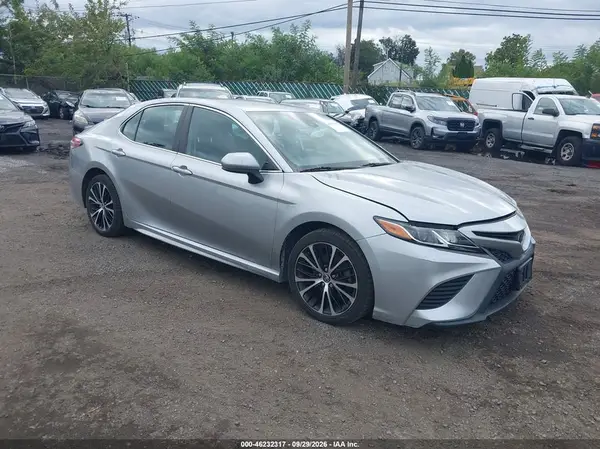 4T1G11AK0LU913089 — 2020 Toyota Camry, Повреждения со всех сторон (All Over), фото до ремонта