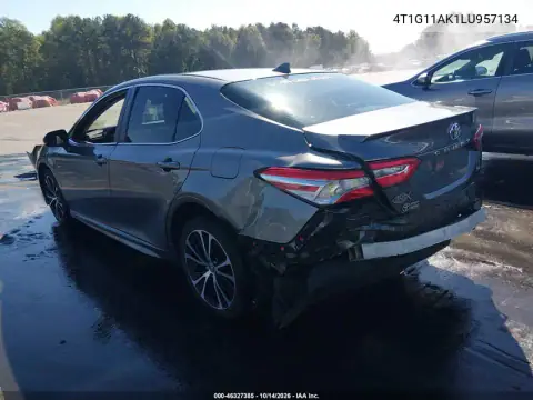 4T1G11AK1LU957134 — 2020 Toyota Camry, фото 4 с аукциона IAAI, Задняя часть