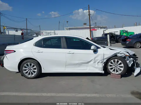2020 Toyota Camry Le VIN 4T1C11AK5LU972489 фото 14