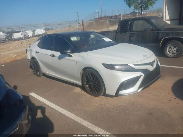 4T1K61AK6MU490175 — 2021 Toyota Camry, Задняя часть (Rear), фото до ремонта