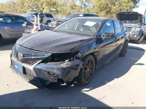4T1G11AK8MU403123 — 2021 Toyota Camry, фото 2 с аукциона IAAI, Задняя часть