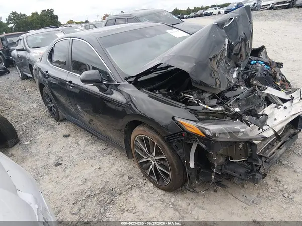 4T1T11BK9MU036598 — 2021 Toyota Camry, Передняя часть (Front End), фото до ремонта