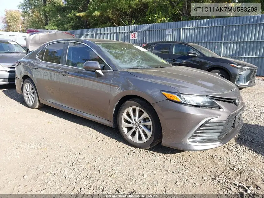 2021 Toyota Camry Le VIN 4T1C11AK7MU583208 фото 2