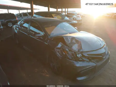 4T1G11AK2NU659825 — 2022 Toyota Camry, Передняя часть, фото до ремонта