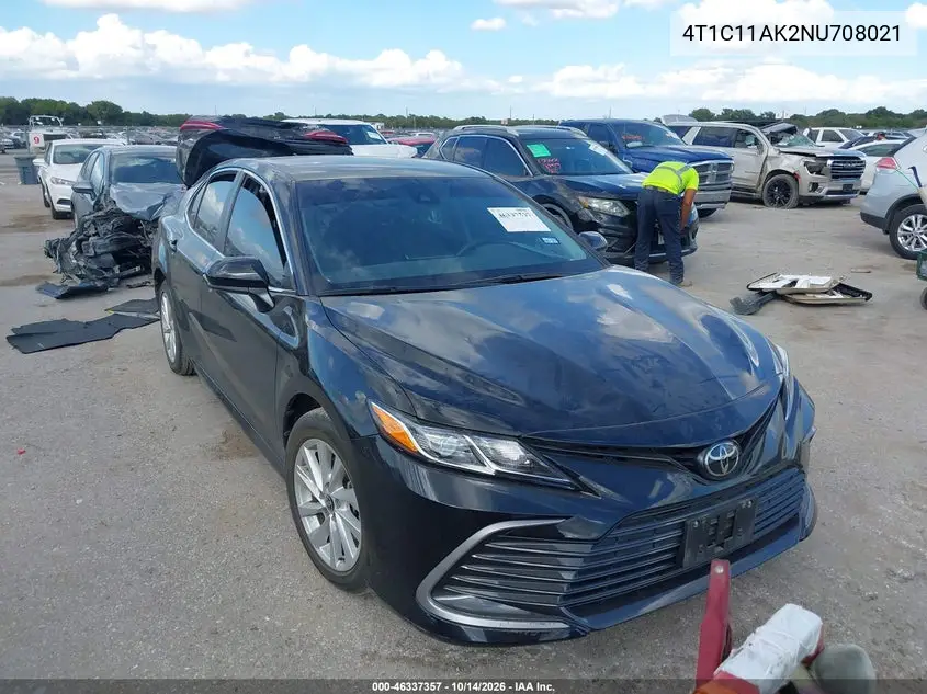 4T1C11AK2NU708021 — 2022 Toyota Camry, фото 2 с аукциона IAAI, Задняя часть