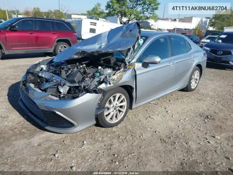 4T1T11AK8NU682704 — 2022 Toyota Camry, фото 2 с аукциона IAAI, Передняя часть