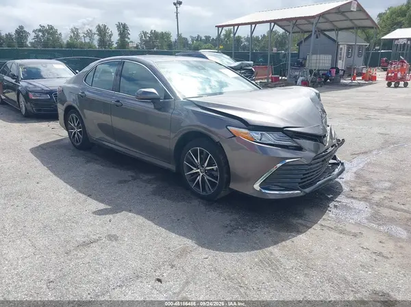 4T1F31AK4PU615723 — 2023 Toyota Camry, Передняя часть (Front End), фото до ремонта