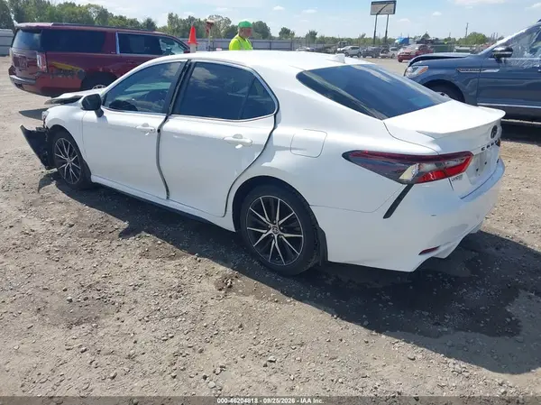 4T1G11AK6PU835116 — 2023 Toyota Camry, фото 3 с аукциона IAAI, Передняя часть