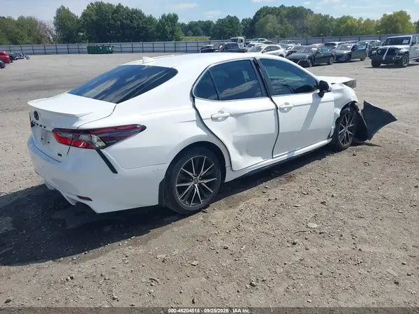 4T1G11AK6PU835116 — 2023 Toyota Camry, фото 4 с аукциона IAAI, Передняя часть