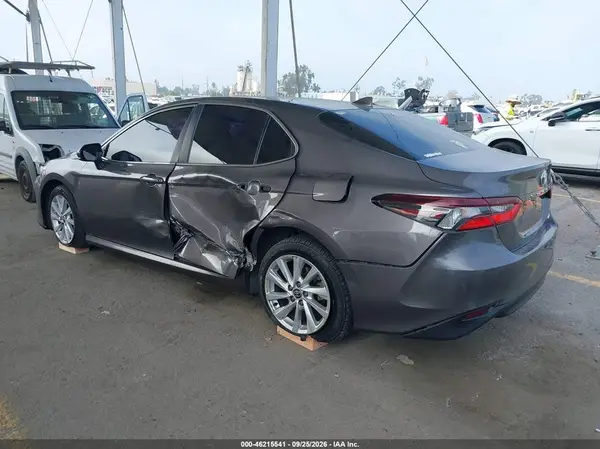 4T1C11AK1PU766723 — 2023 Toyota Camry, фото 3 с аукциона IAAI 09.10.2026, Левый бок